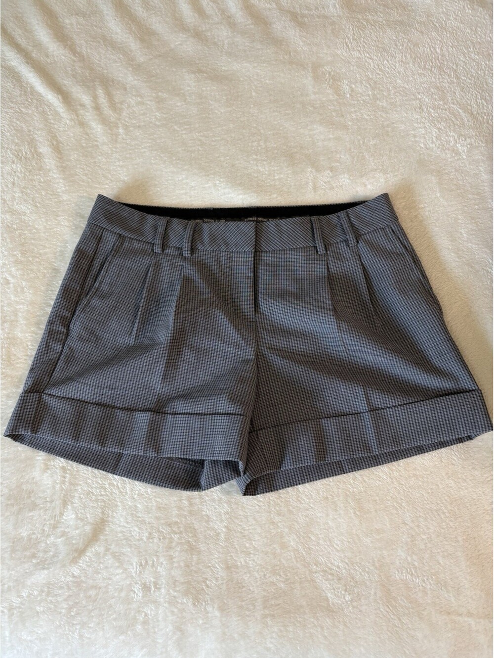 Office Siren Express Editor Gray Houndstooth Pleated Cuffed Chino Shorts Sz 8